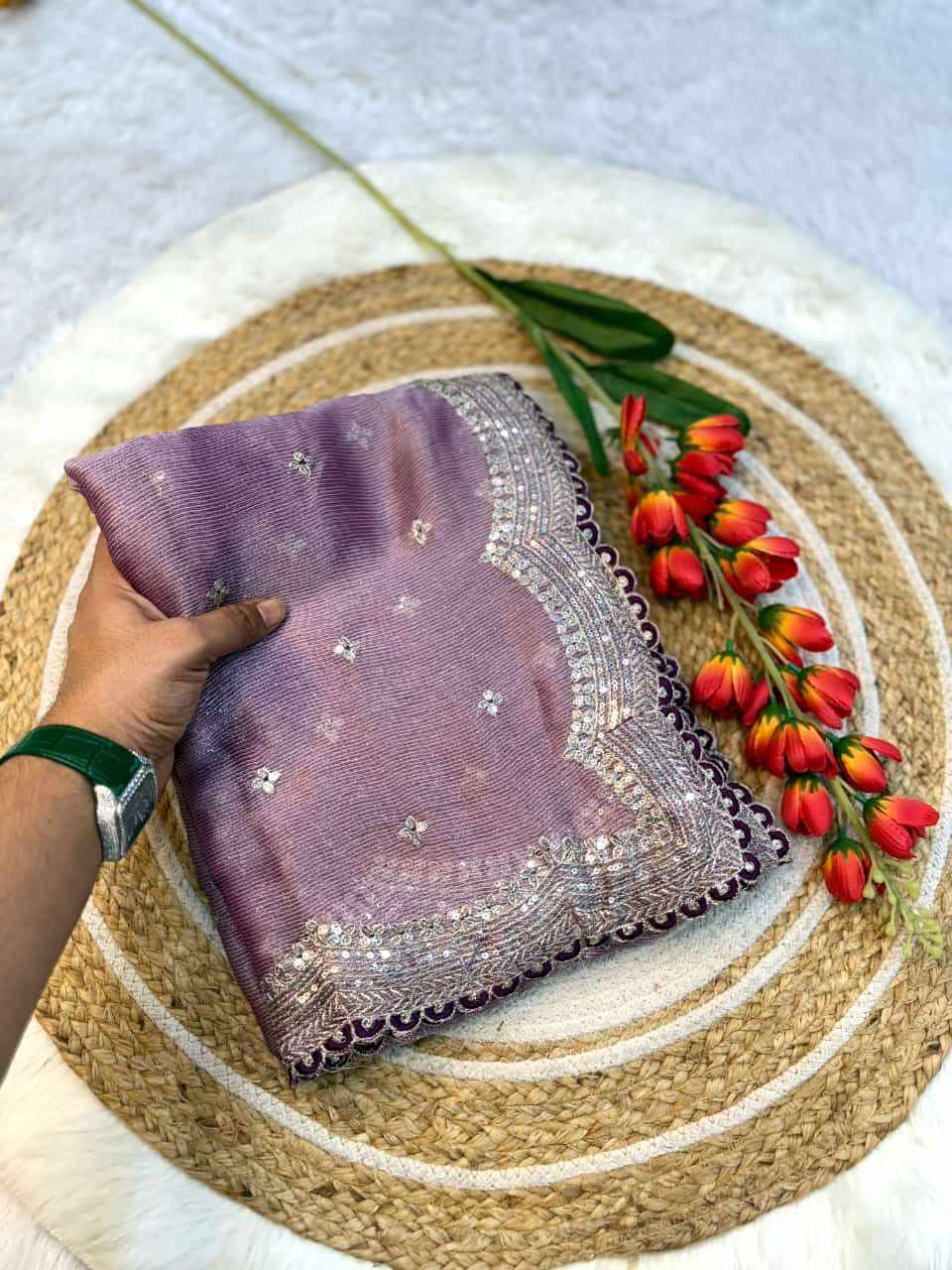 Sympy  Sitara Thread Embroidery Beautiful Saree