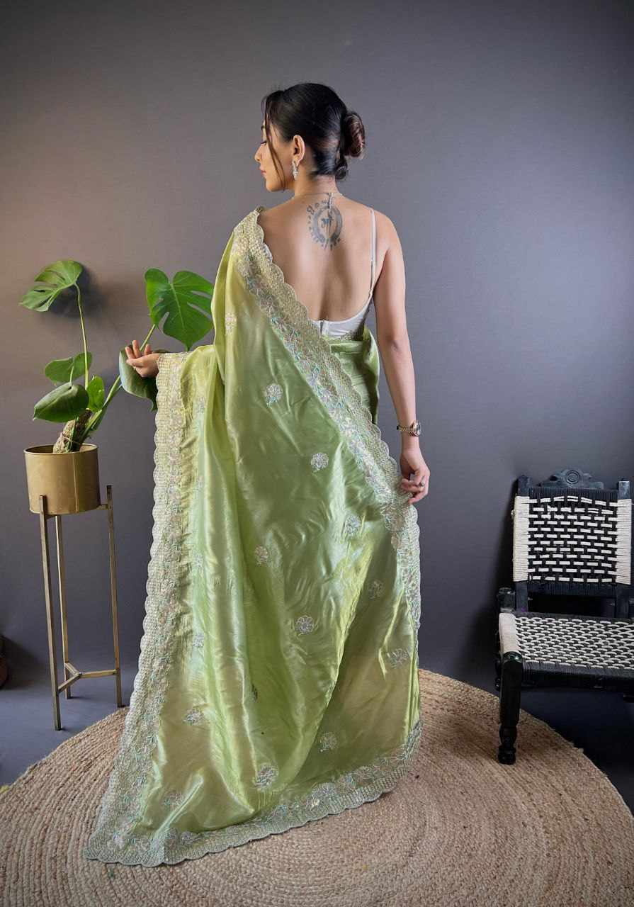 Sympy  Green Gold Crunchy Designer Saree